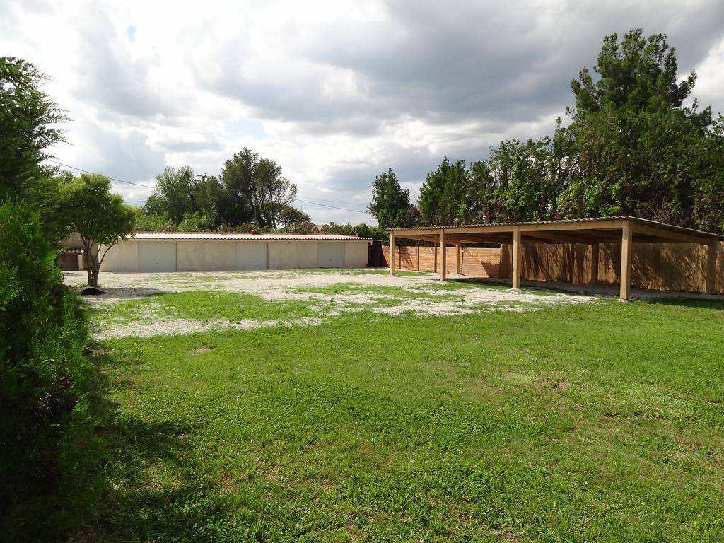 Apartmán Locations Des Alpilles Saint-Rémy-de-Provence Exteriér fotografie