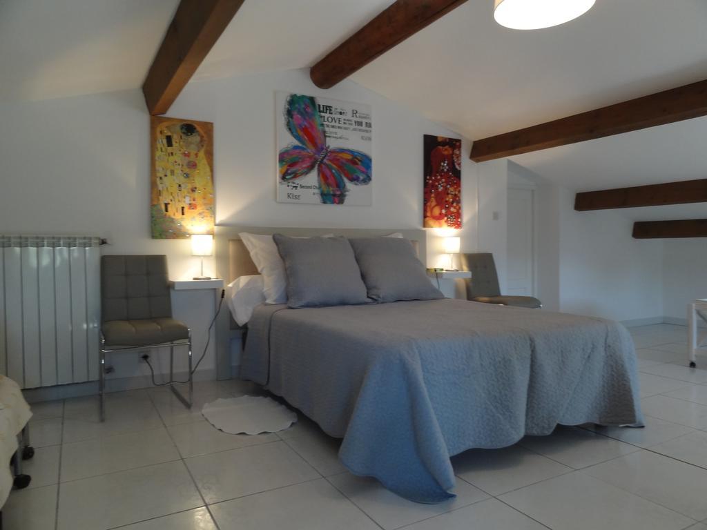 Apartmán Locations Des Alpilles Saint-Rémy-de-Provence Exteriér fotografie