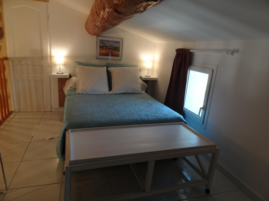 Apartmán Locations Des Alpilles Saint-Rémy-de-Provence Exteriér fotografie
