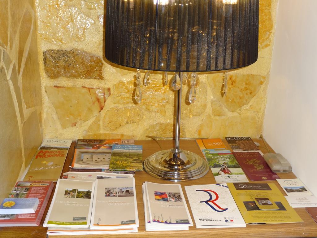 Apartmán Locations Des Alpilles Saint-Rémy-de-Provence Exteriér fotografie